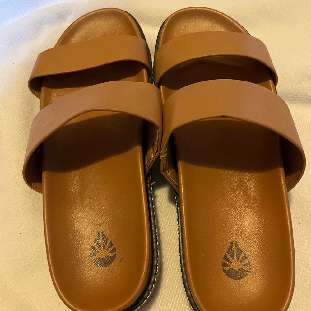 Platform double strap sandals
